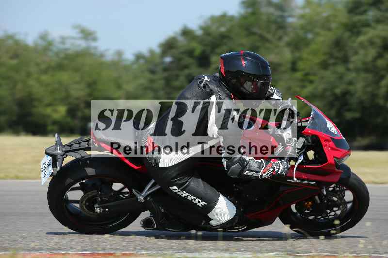 Archiv-2023/28 05.06.2023 Moto Club Anneau du Rhin/blanc-novice/39